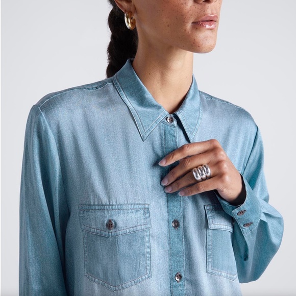 560. SPLENDID x Kate Young Silk Button-Down Denim-Print Shirt $328 NWT XS - Picture 3 of 6